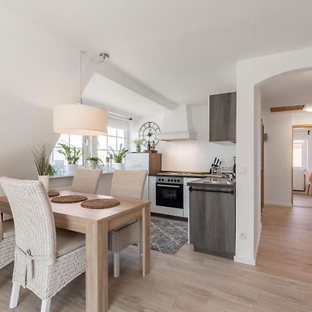 Scenic Apartment In Oldenburg Near Sea And Forest Max 3 Adults Dannau ภายนอก รูปภาพ