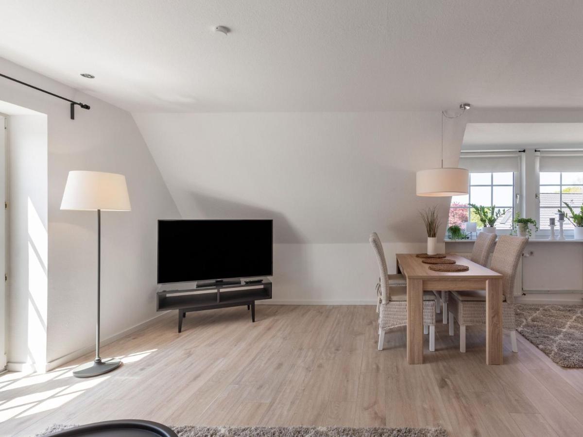 Scenic Apartment In Oldenburg Near Sea And Forest Max 3 Adults Dannau ภายนอก รูปภาพ