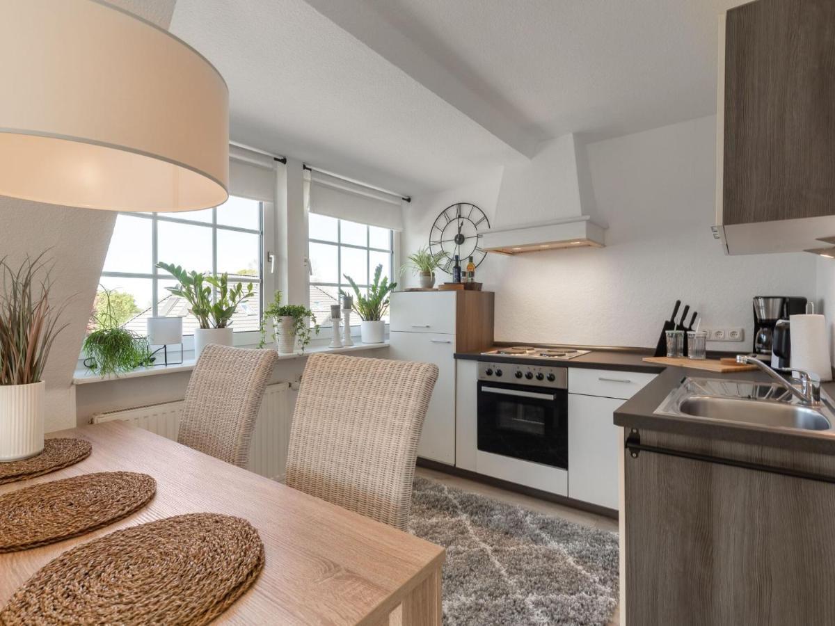 Scenic Apartment In Oldenburg Near Sea And Forest Max 3 Adults Dannau ภายนอก รูปภาพ